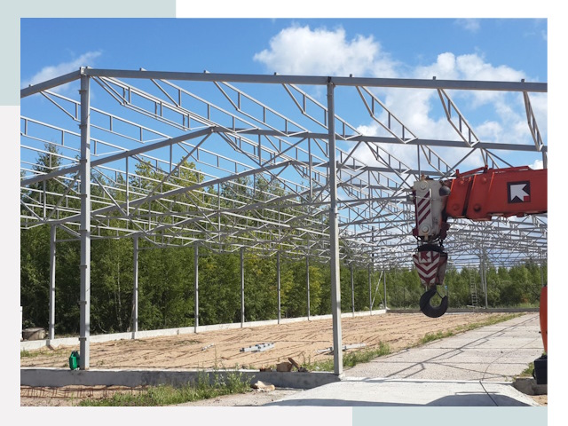 Строительство конюшен в Барабинск от 609 руб. под ключ